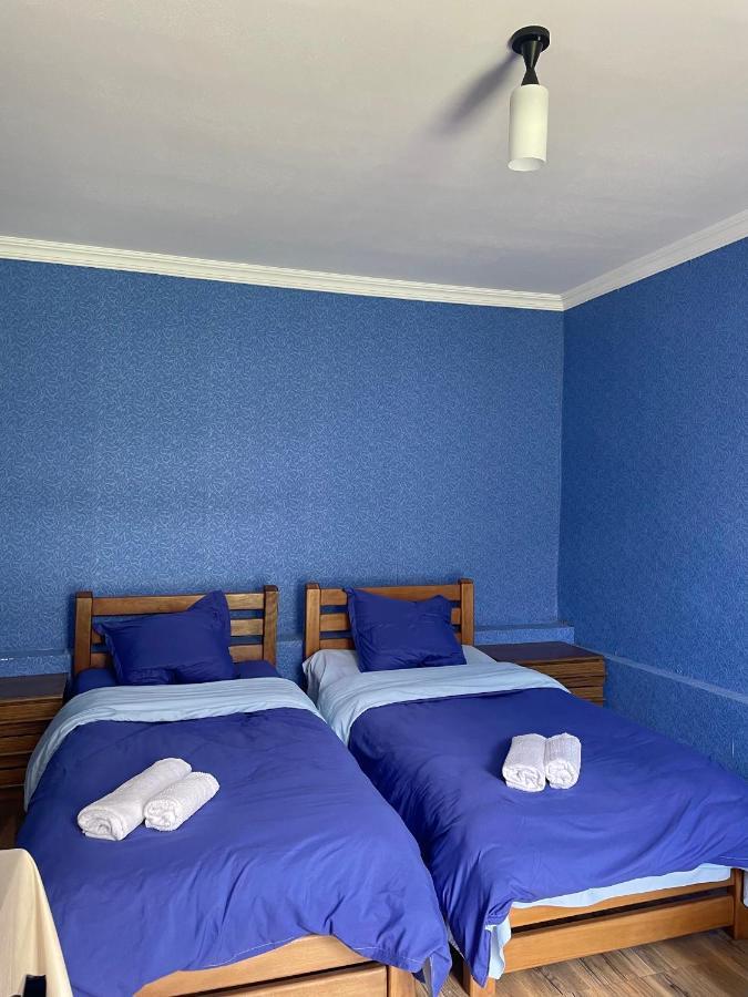 Piligrim Kazbegi Hotell Eksteriør bilde